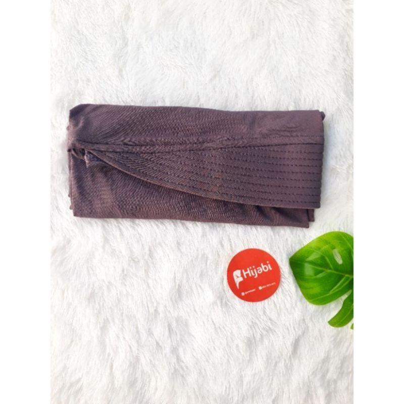 HIJAB SPORT PET KECIL ANTEM-Ungu taro