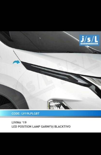 Garnish depan all new Livina 2019 LED position Chrome Carbon Hitam jsl