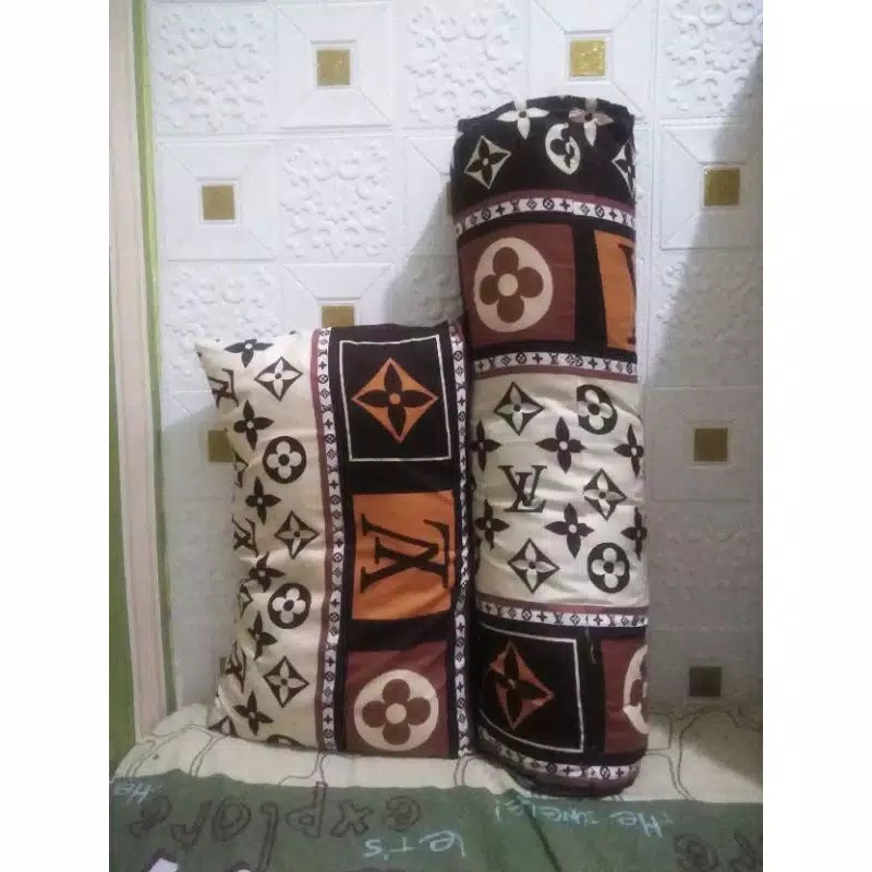 SARUNG BANTAL DAN GULING MOTIF ANAK UKURAN JUMBO (1 Set ) Banyak Pilihan Motif /Homemade