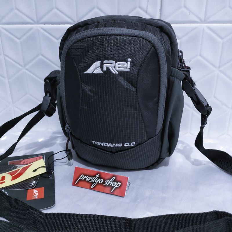 Tas selempang rei tondano T20xP15xL6cm terbaru by rei