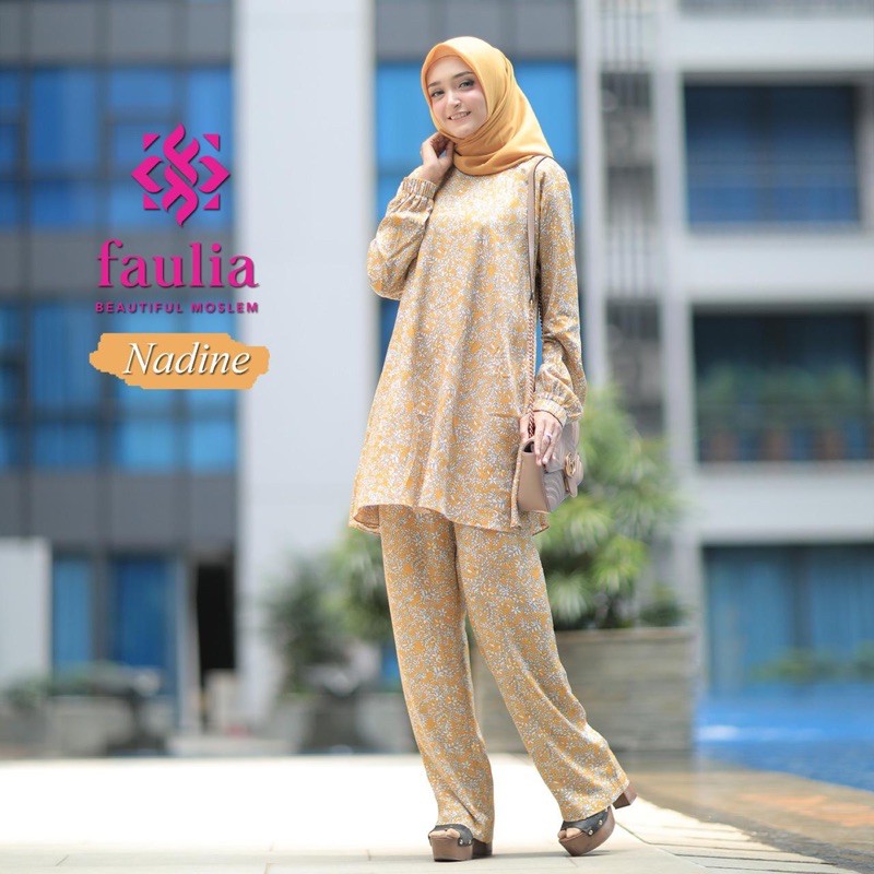 Nadine set by Faulia