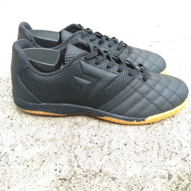 Sevspo Lobro Full Black Lea