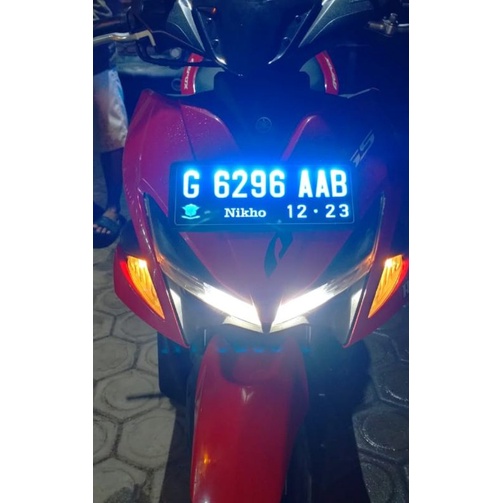 PLAT NOMOR MOTOR AEROX VARIASI PLAT NYALA SATU WARNA TERBARU