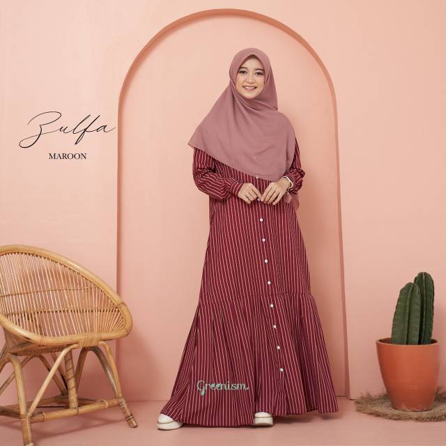 Zulfa dress by Greenism