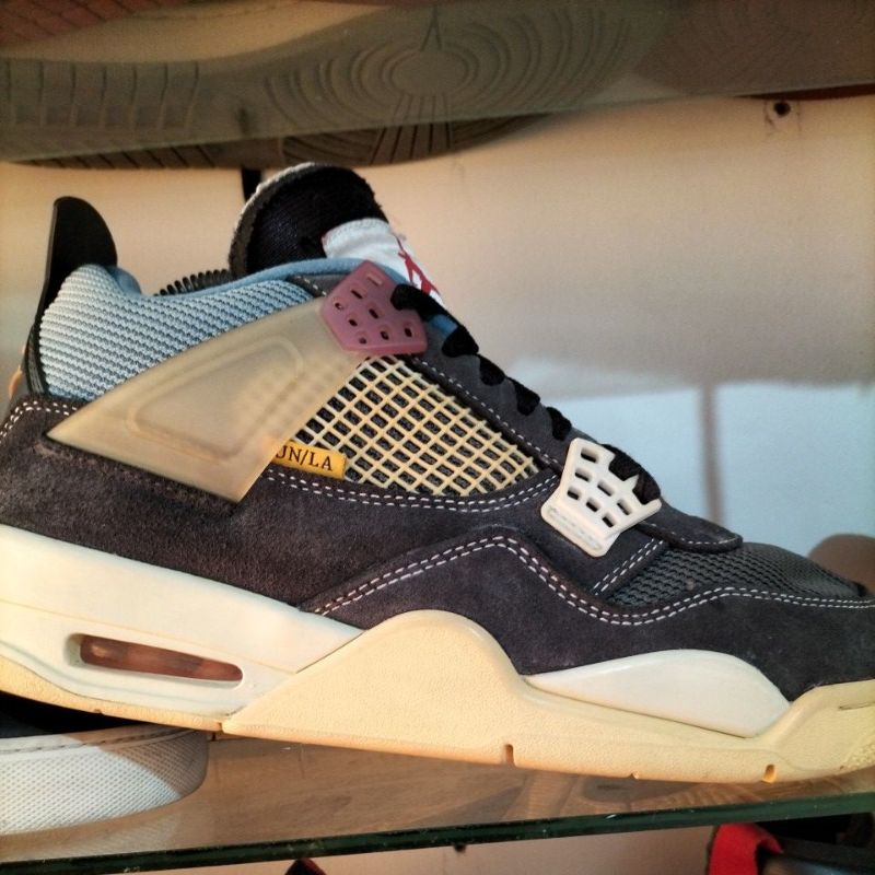 retro 4 union size 43