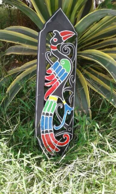 Tameng Khas Dayak Motif Burung Enggang Shopee Indonesia