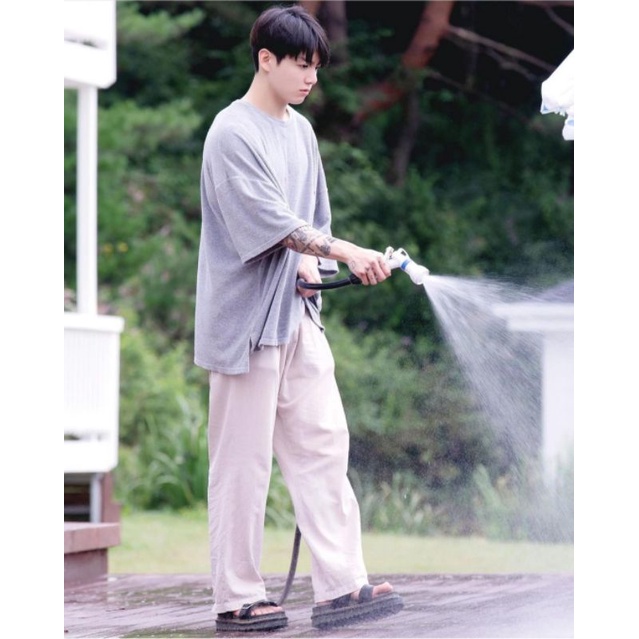 OFFICIAL BTS JK JUNGKOOK OUTFITS IN THE SOOP TSHIRT BAJU