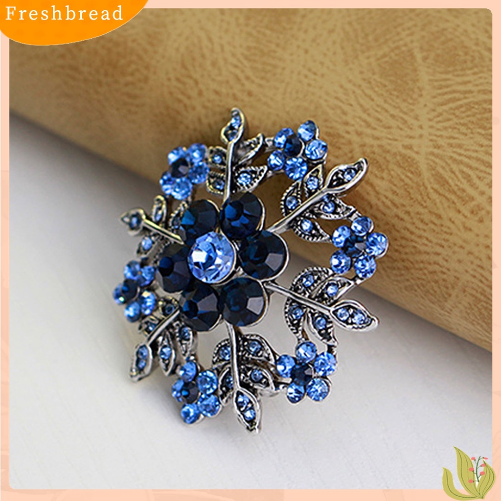 Terlaris Fashion Women Snowflake Floral Circle Rhinestone Brooch Pin Christmas Jewelry