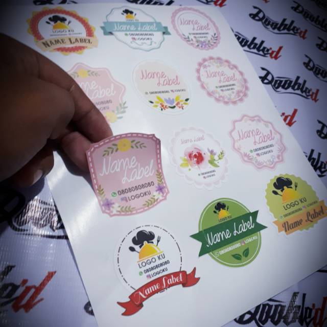 

Stiker label + cutting sesui pola gambar