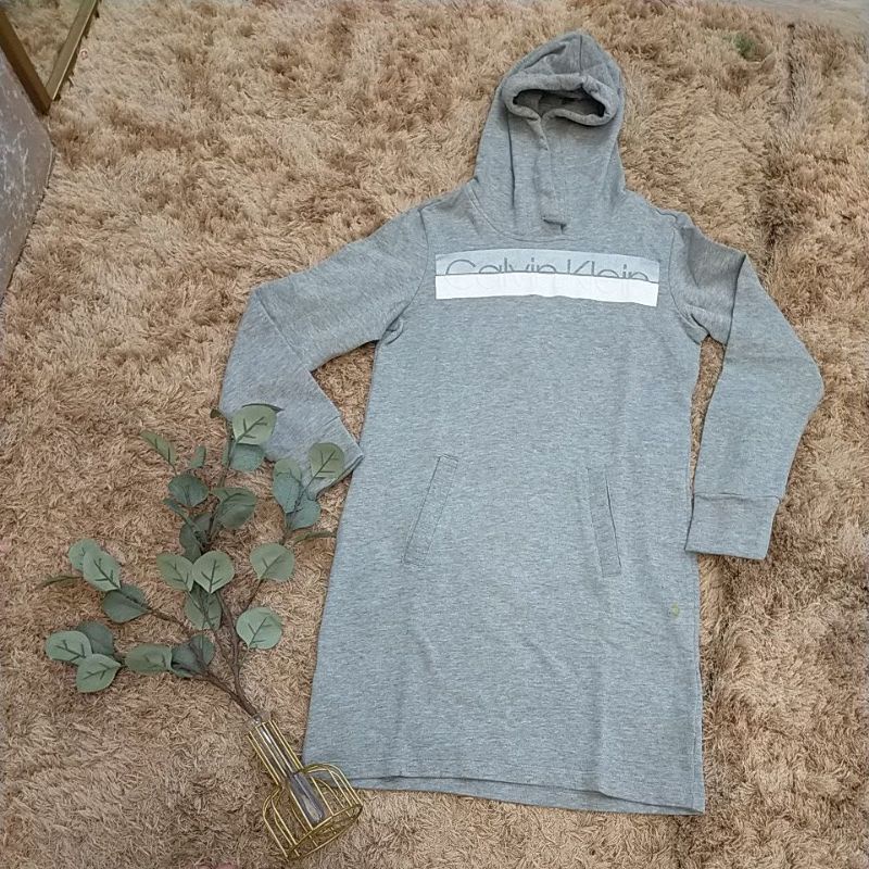 preloved sweater/hoody calvin klein size M