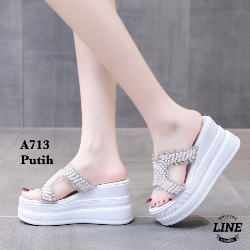 SANDAL WEDGES WANITA  KOREA A713