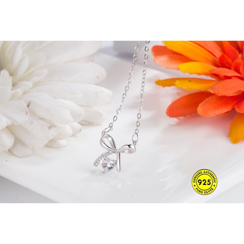 Kalung Bentuk Hati Aksen Berlian Bahan S925 Silver Untuk Wanita