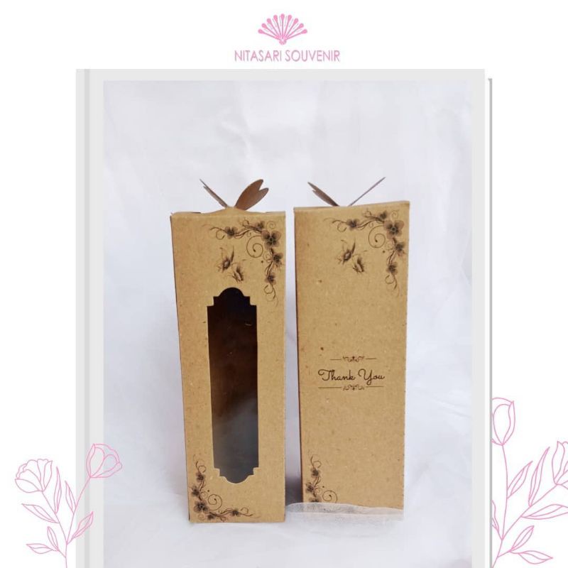 

Kardus Souvenir Botol 8x8x20cm
