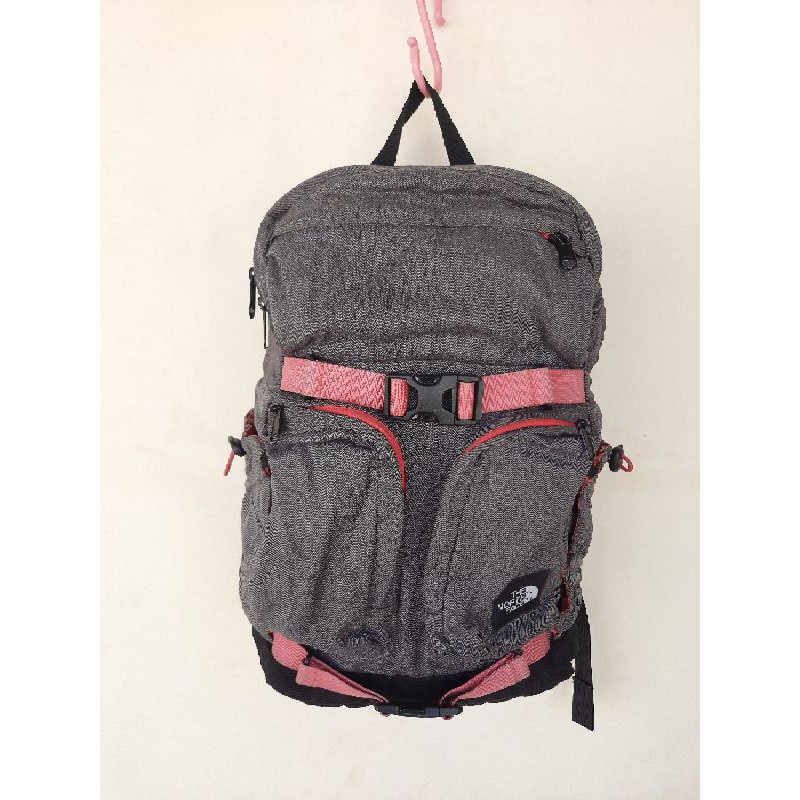 Ransel tnf/the north face second. Day pac tnf