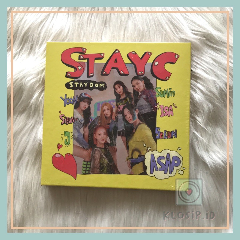 [READY STOCK] STAYC - STAYDOM