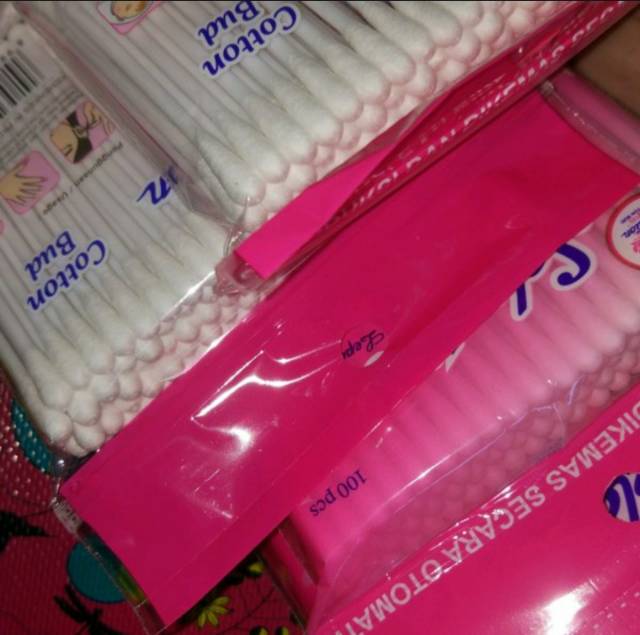 SELECTION COTTON BUD ISI 100PCS MURAH