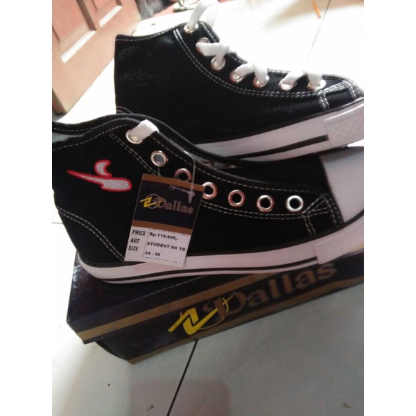 sepatu dallas