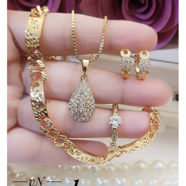 PROMO TERMURAH Set Perhiasan Lapis Emas Xuping Kalung Gelang Anting Cincin Berlian Gold Titanium