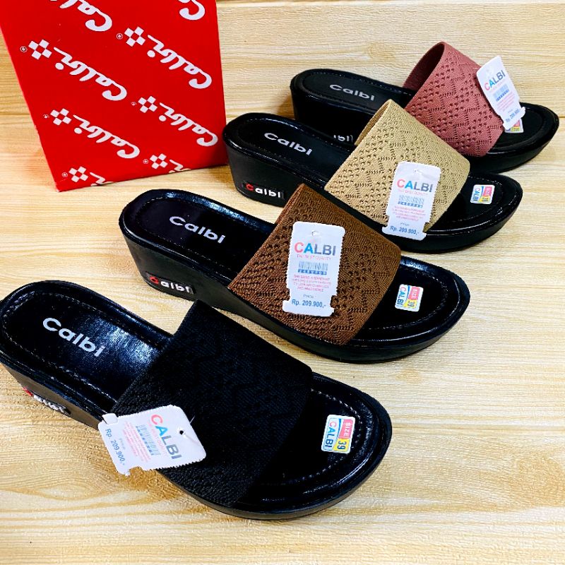 SANDAL WEDGES CALBI RAJUT IMPORT/SANDAL WANITA WEDGES RAJUT