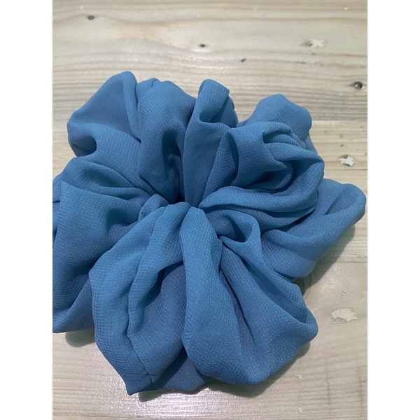 scruncie jumbo cepol ikat rambut cepol ikat rambut jumbo-Biru muda