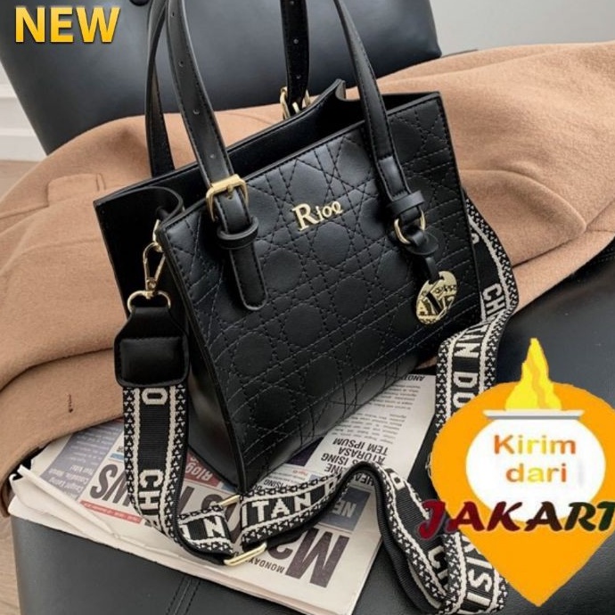 (2PC BISA IKG)GTBI99885719  New Arrival  !!!  Tas Selempang  Tas Wanita Import  Premium Terbaru