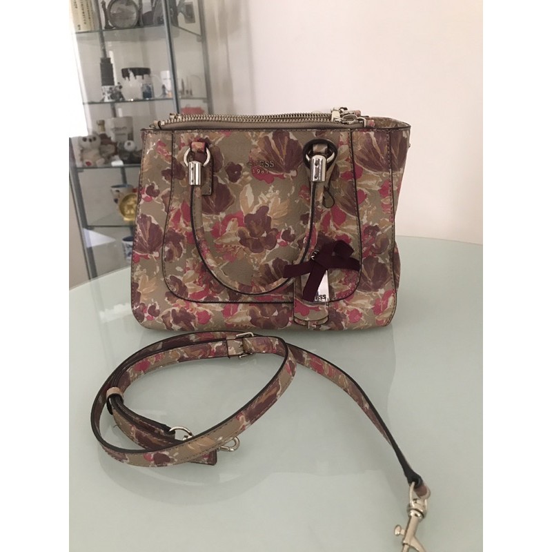 Guess bag preloved