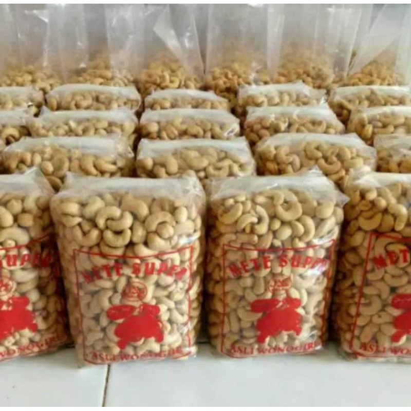 

Kacang Mete/Mede Mateng/Matang Asli Wonogiri 500 gram