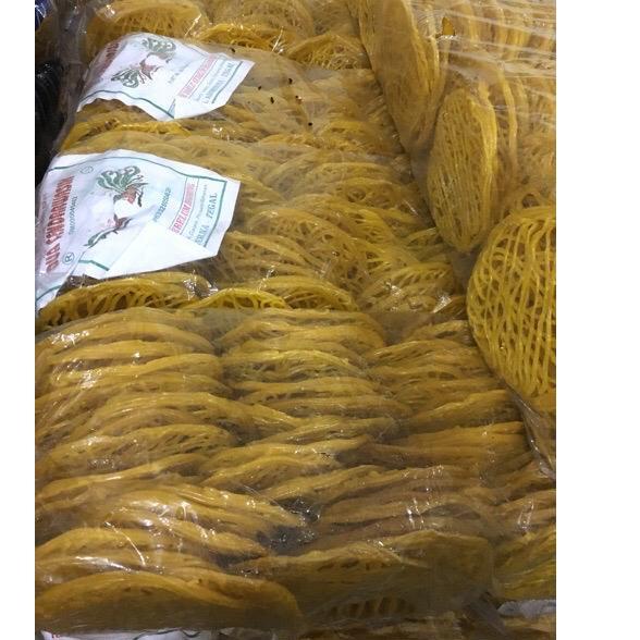 

D0E Kerupuk Mie Besar asinan 1kg / Krupuk Mie besar Kuning untuk asinan 1 kg / Kerupuk mie kuning 1k