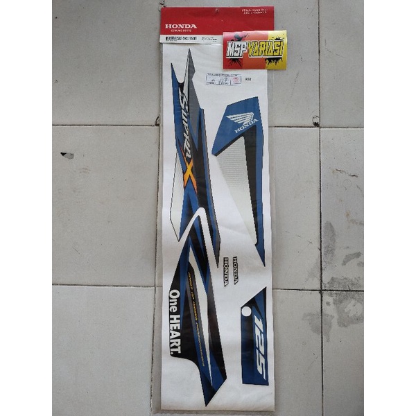 Striping List Stiker Supra X 125 pelx Ruji KANAN 2013 Hitam Gambar corak Biru Original AHM ( 871X0 K