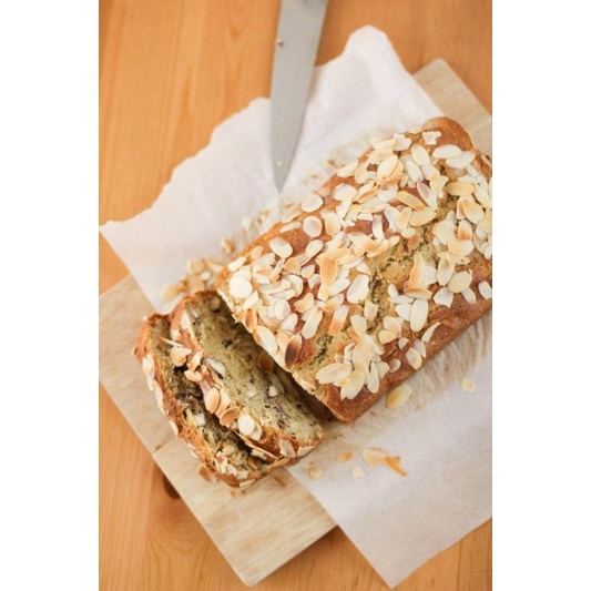 

GLUTEN FREE ALMOND CAKE