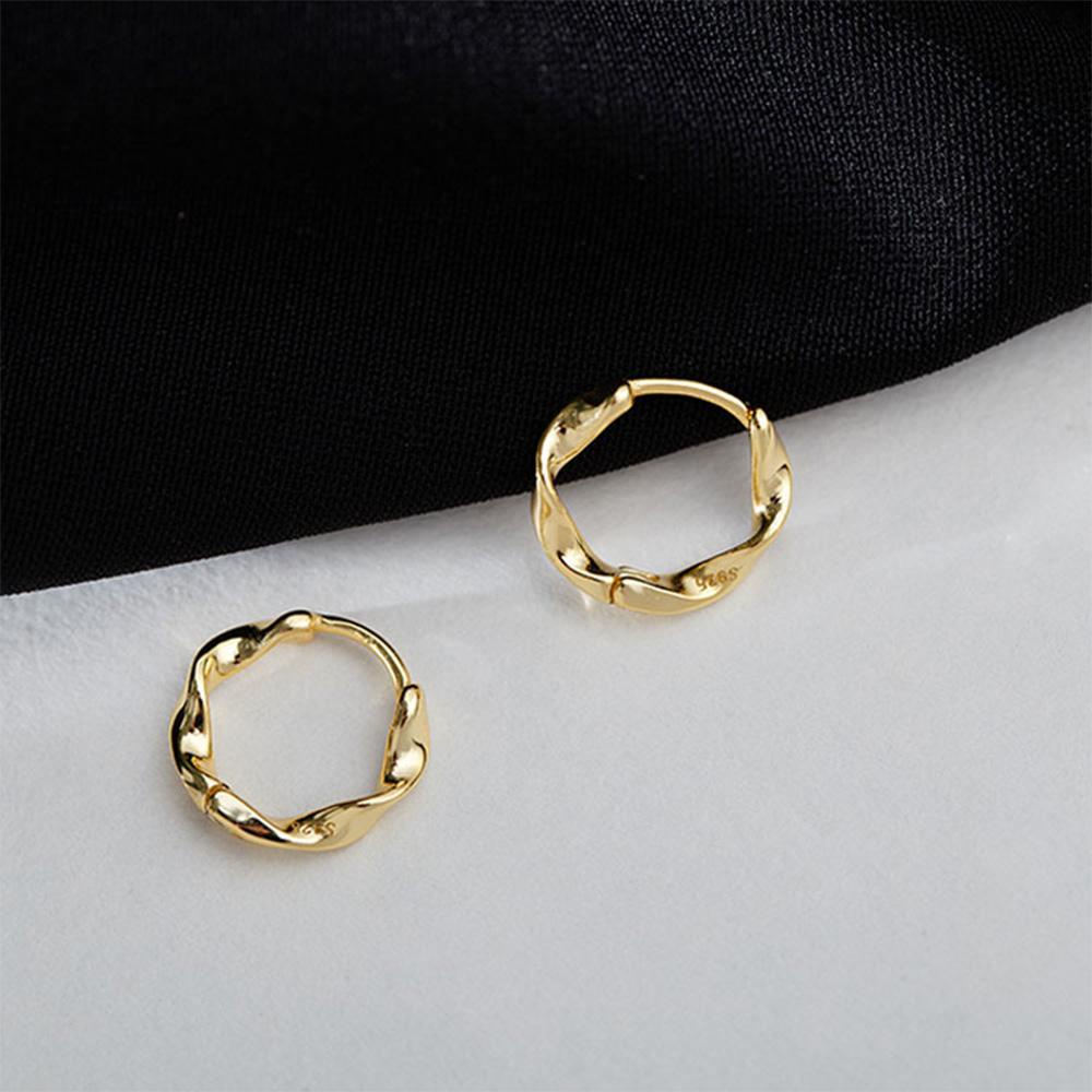 Anting Hoop Bentuk Lingkaran Geometris Gaya Korea Untuk Wanita