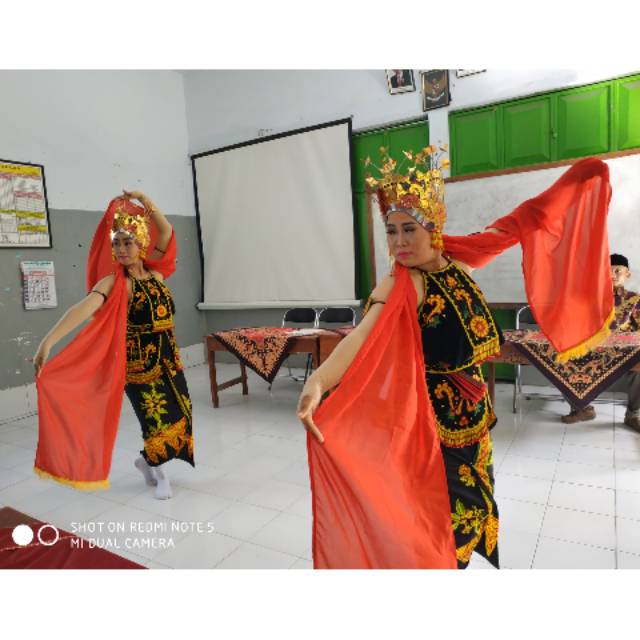 Kostum tari gandrung lengkap omprok kulit