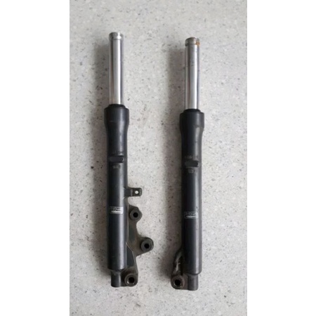 Shockbreaker depan Suzuki Spin Ori SGP