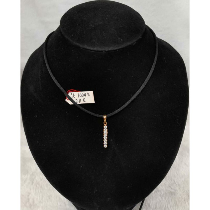 LT1004E211E liontin model eropa permata full huruf I emas kuning asli berat 1.700 kadar 70% 16k