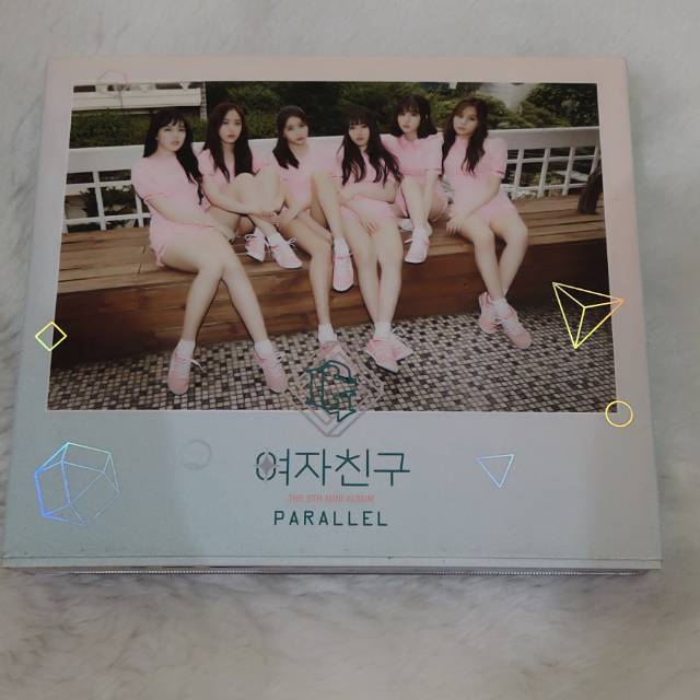 [READY STOCK] GFriend Album Parallel