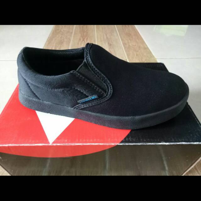 Sepatu Slip On Airwalk Kids Hitam Polos