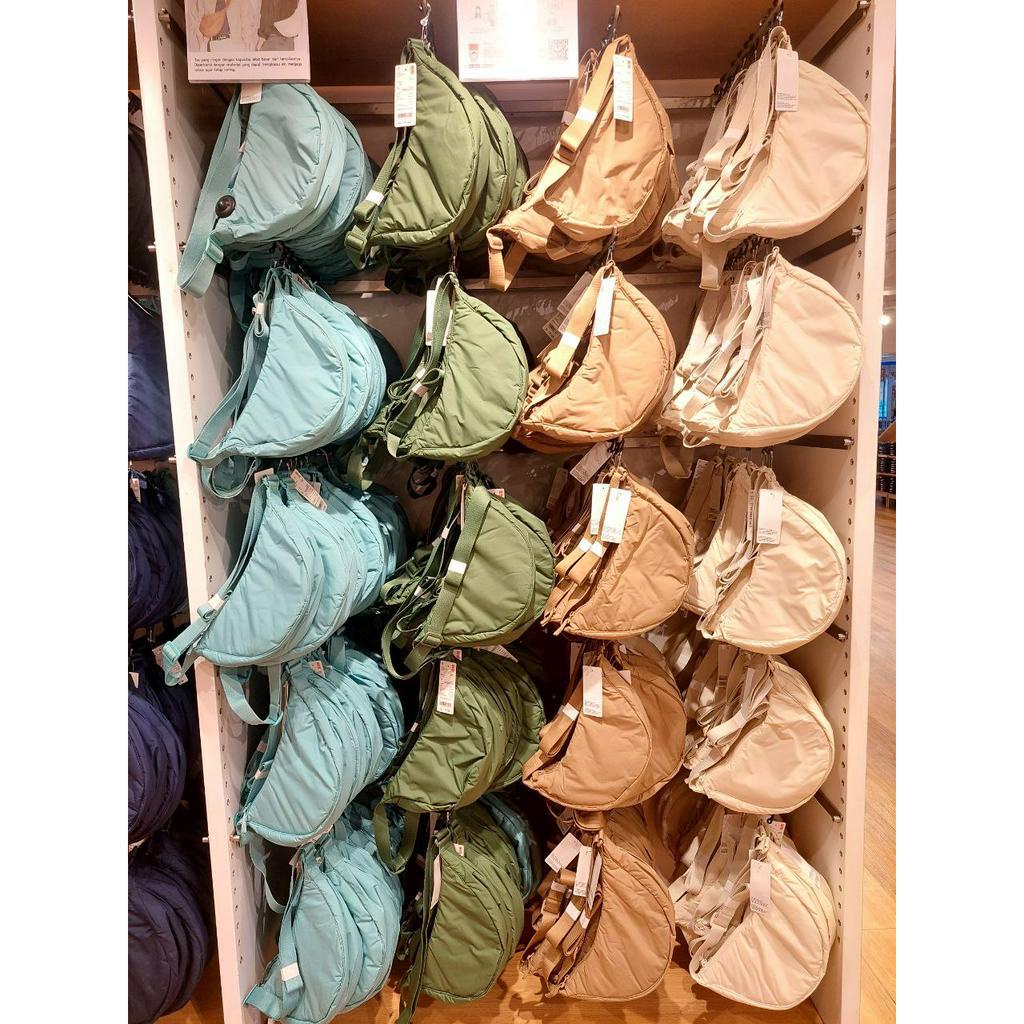 UNIQLO TAS BAHU MINI BULAT