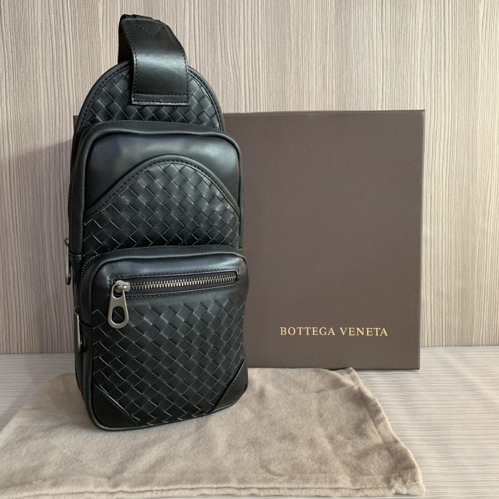 TAS SLINGBAG PRIA TAS SLEMPANG KULIT IMPORT HITAM ANYAMAN