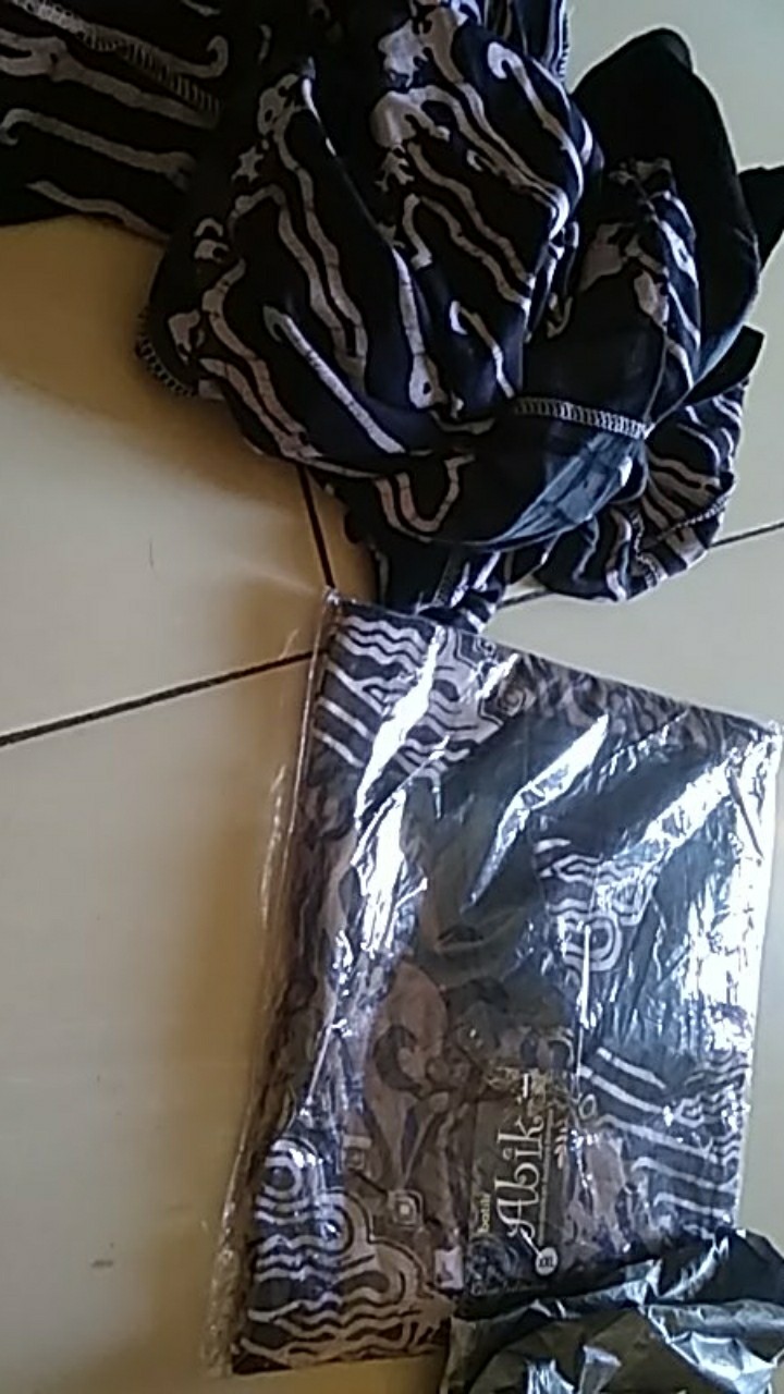 Kaos Polo Kerah Batik Abik / Kaos Polo Kerah Murah Batik / Kaos Kerah Adem Katun Batik