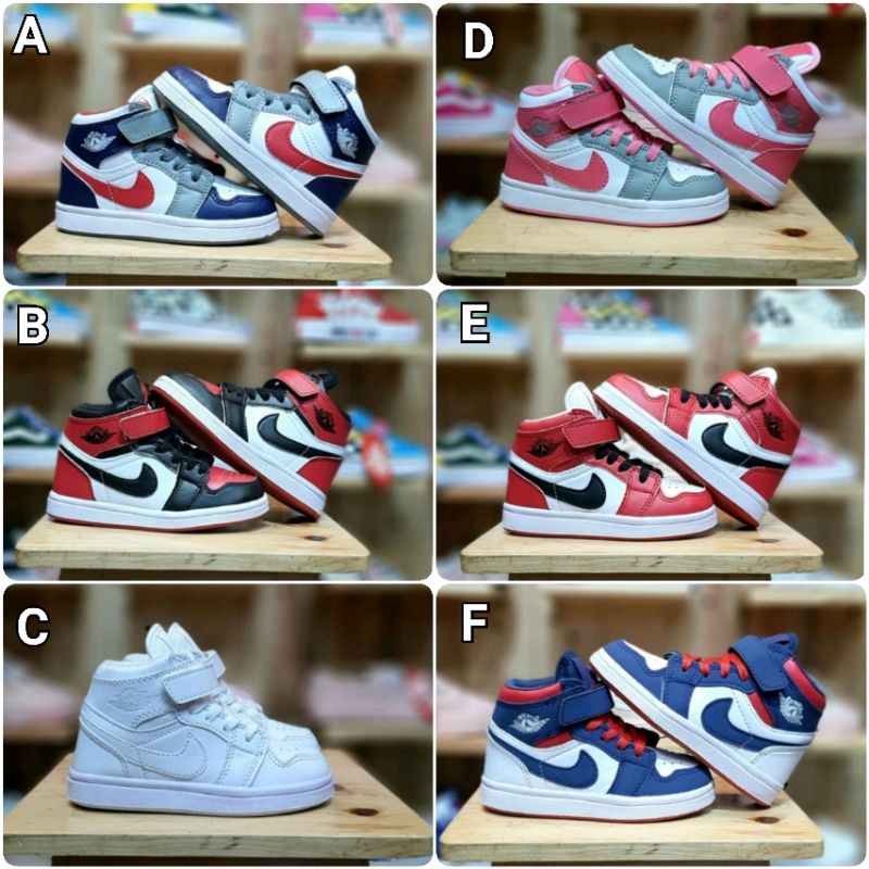 SEPATU ANAK NIKE JORDAN 1 RETRO