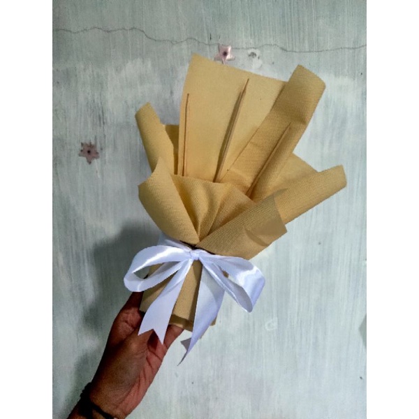 

Buket kosongan belum termasuk snack ya