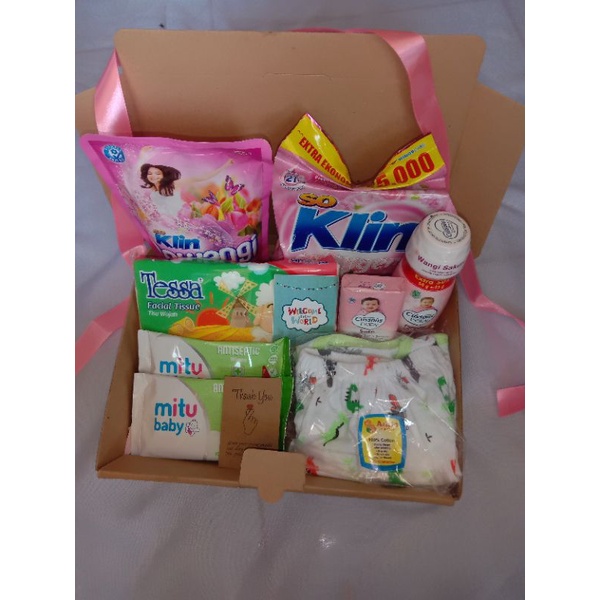 

HAMPERS/GIFT/KADO BABYBORN