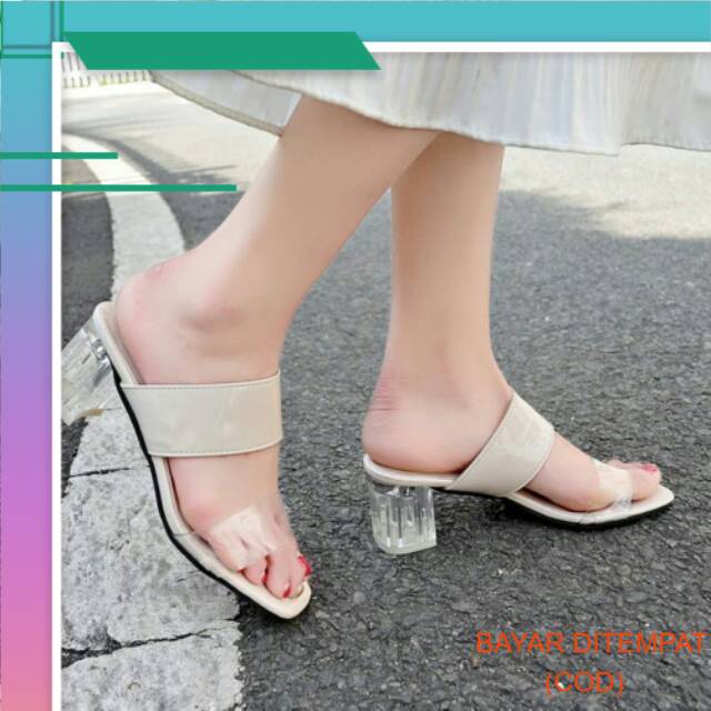 SEPATU WANITA SNEAKER WEDGES  Us 82-new hak tahu kaca mewah wanita.7cm