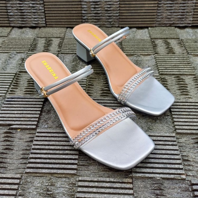 Shabrina Anindya Silver Sepatu Big Size Jumbo 41-45