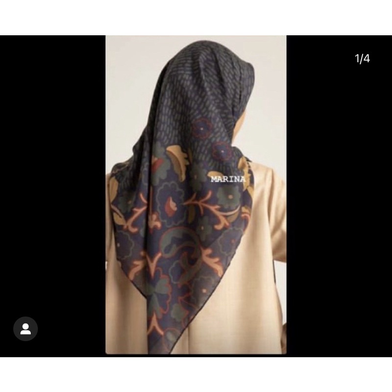 Biena Scarf Kamii booked