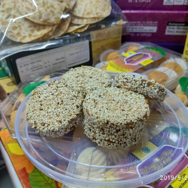 

Biskuit Marie Wijen Merk Barokah Harga per 100gr