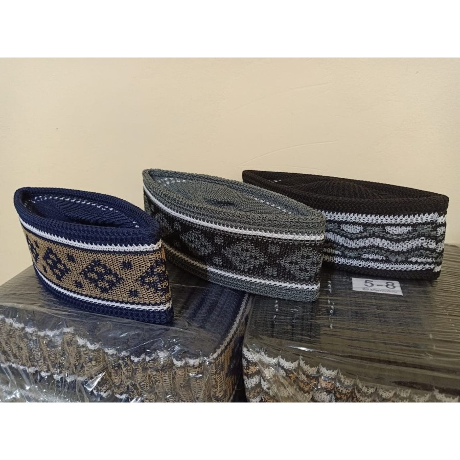 Promo Terbaru!!! Peci Rajut Songkok Kopiah Rajut Parahiangan Nasional Motif Garis Terbaik Premium Random