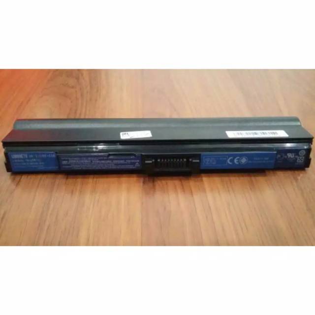 Baterai Original Acer Aspire One  1810T 1810T 521 AO521H 752 AO752 1410, Ferarri 200, UM09E32