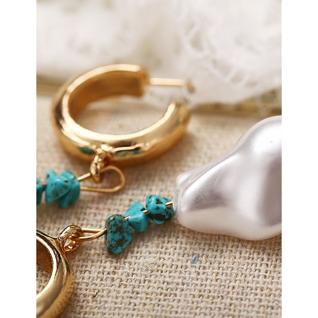 LRC Anting Tusuk Fashion Gold Irregular Turquoise Earrings F76953