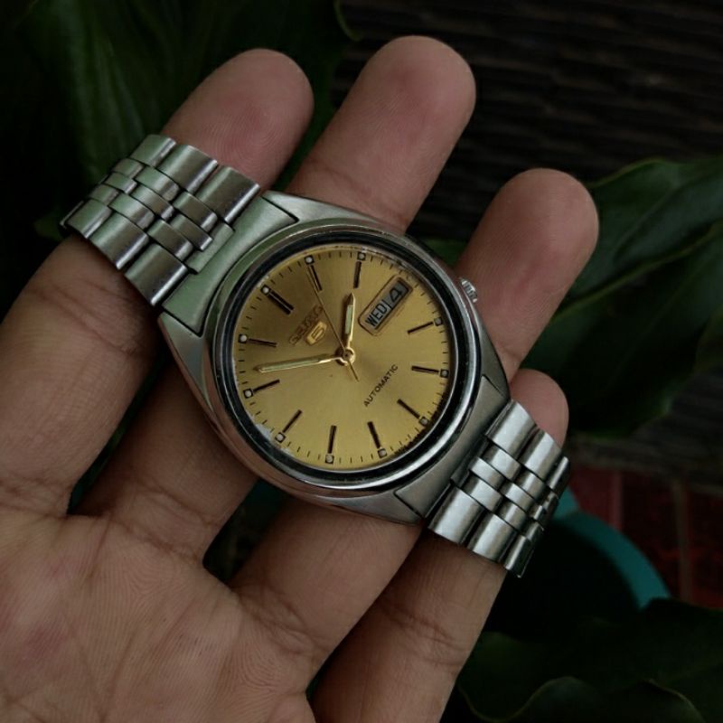 Jam tangan Seiko 5 Automatic ref 7009-3040 Original ( TERJUAL )